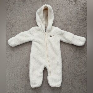 Nike Cozy Cream Fleece Footie